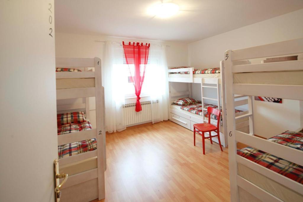Pozitiv Hostel Zagrzeb Pokój zdjęcie